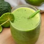 Revitalisez votre journée avec ce délicieux smoothie vert énergisant à indice glycémique bas !